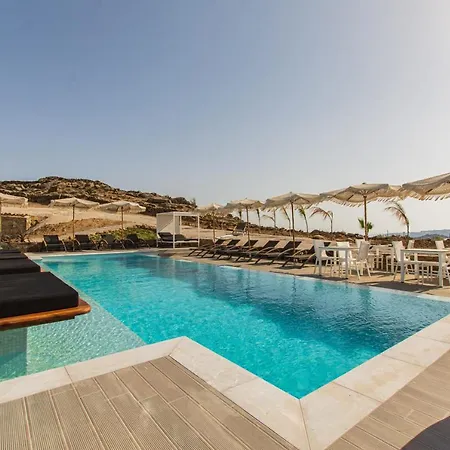 Bianco A Nero Mykonos Hotel 3*