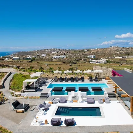 Bianco A Nero Mykonos 3* Plintri