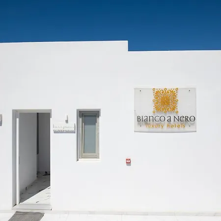 Bianco A Nero Mykonos ホテル 3*