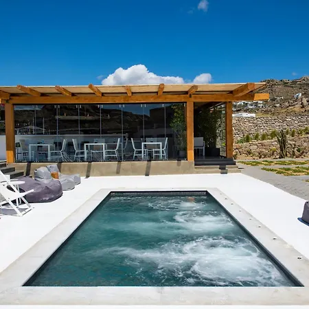 ホテル Bianco A Nero Mykonos 3*