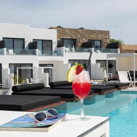 ホテル Bianco A Nero Mykonos 3*