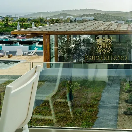 Bianco A Nero Mykonos 3* Plintri