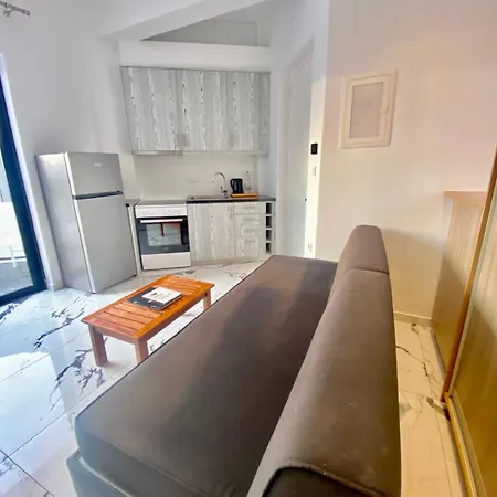 Bianco A Nero Mykonos ホテル Plintri