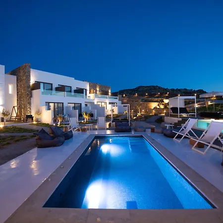 Bianco A Nero Mykonos ホテル 3*