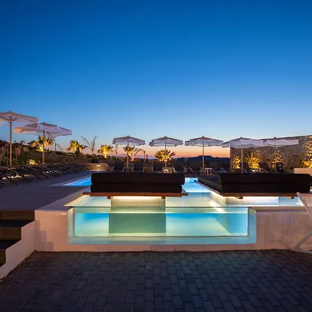 Bianco A Nero Mykonos ホテル