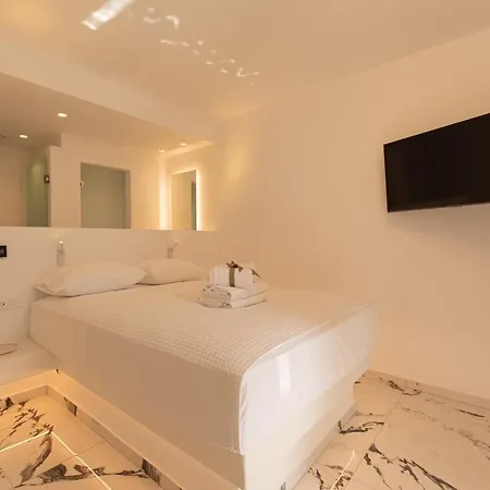 호텔 Bianco A Nero Mykonos Plintri