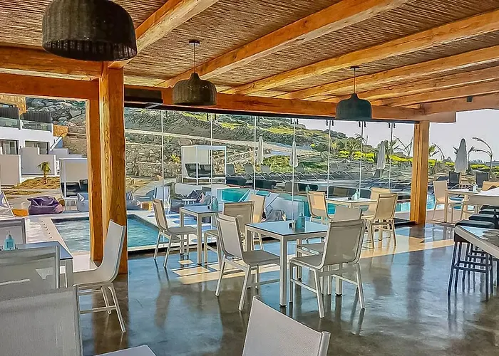 Bianco A Nero Mykonos