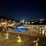 Bianco A Nero Mykonos 호텔