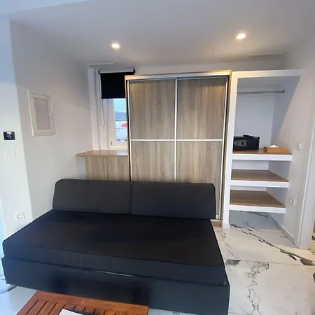 Hotell Bianco A Nero Mykonos 3*