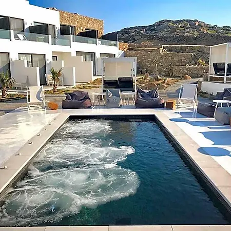 Bianco A Nero Mykonos