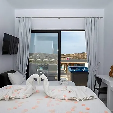 Bianco A Nero Mykonos 3* Plintri