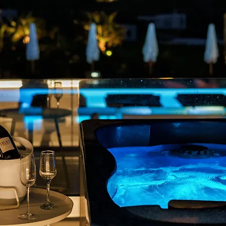 Bianco A Nero Mykonos Hotel Plintri