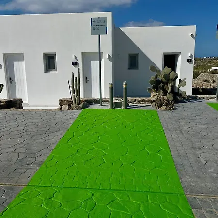 Hotel Bianco A Nero Mykonos 3*