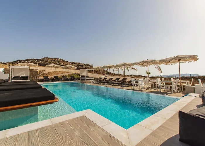 Bianco A Nero Mykonos ホテル 3*