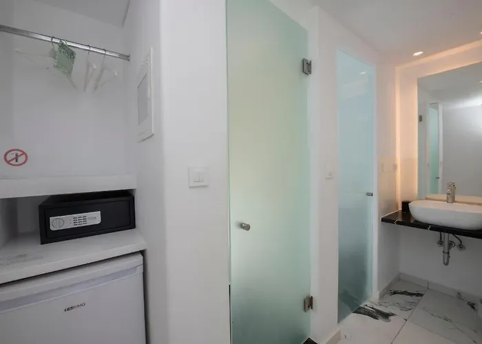 Hotel Bianco A Nero Mykonos Plintri