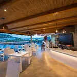 Bianco A Nero Mykonos Hotell