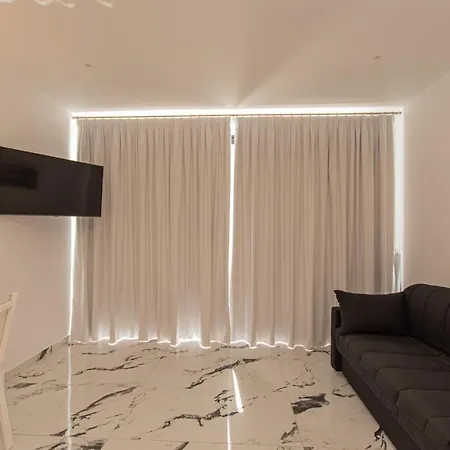 Bianco A Nero Mykonos Отель 3*